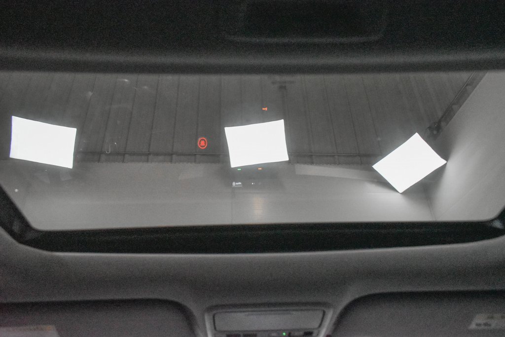 Used 2018 Honda Odyssey Touring image 20