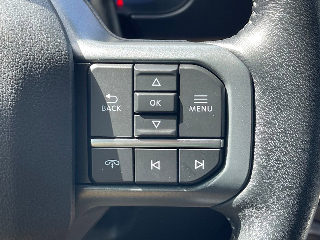 Used 2023 Ford F350 Lariat w/ FX4 Off-Road Package AWD/4WD image 7