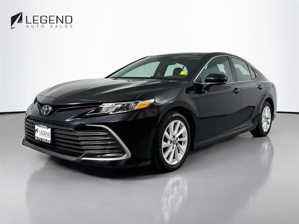 Used 2023 Toyota Camry LE FWD image 1