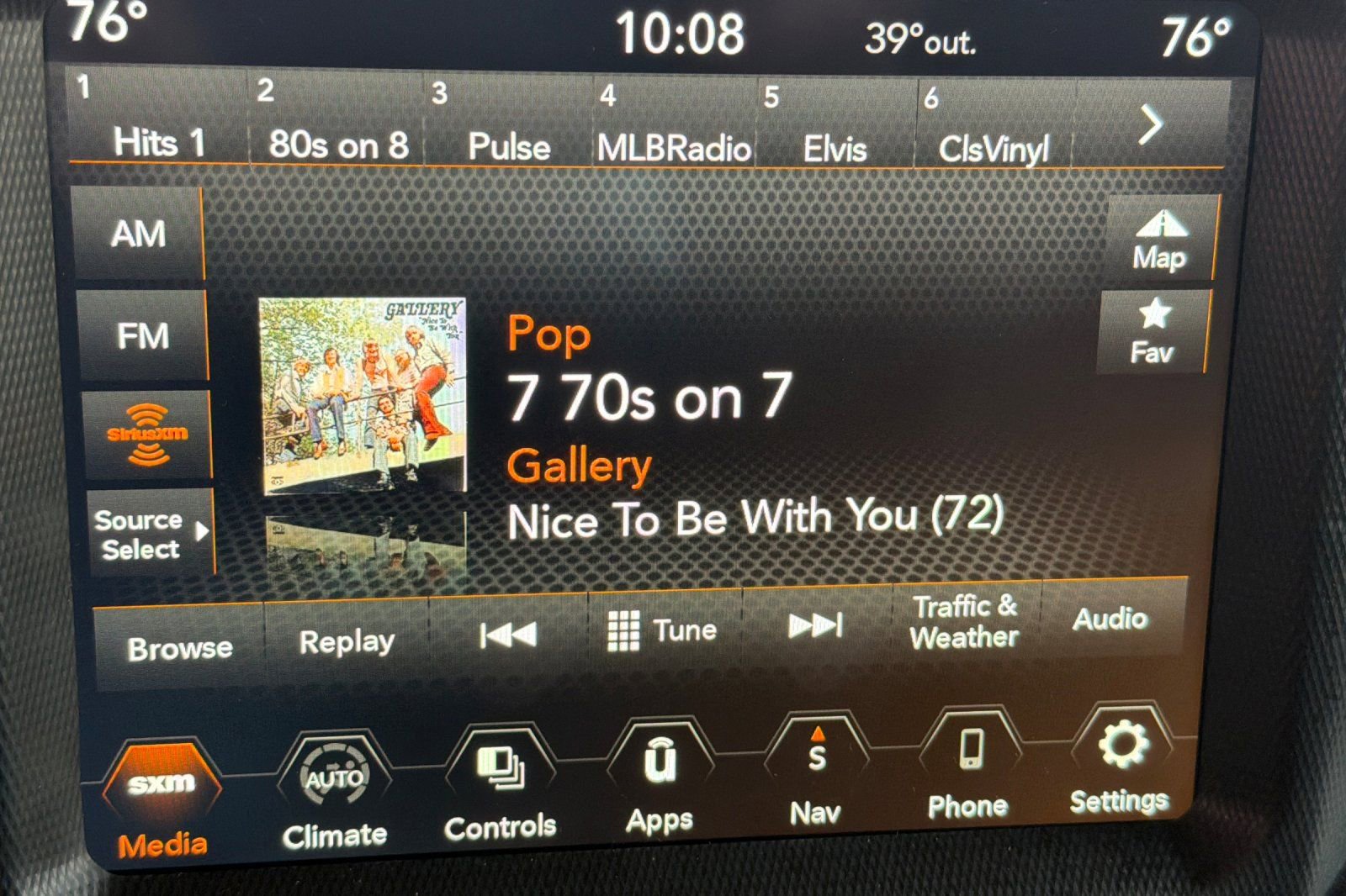 Used 2022 Jeep Wrangler Unlimited Sahara image 18