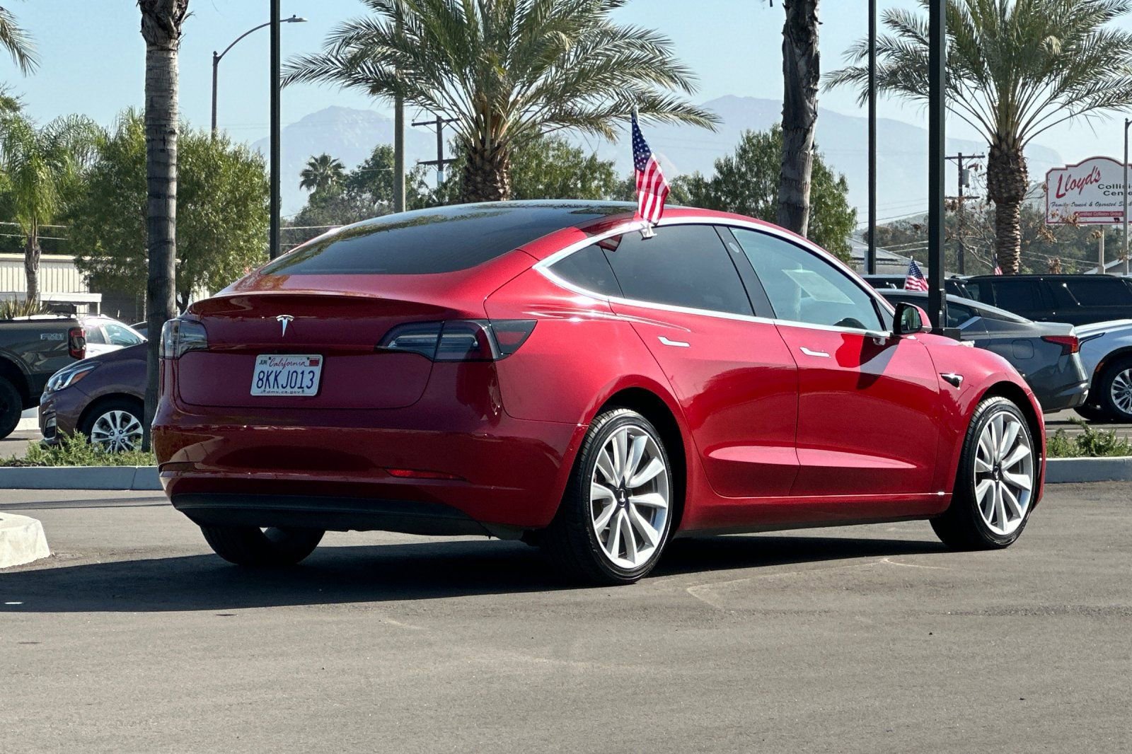 Used 2019 Tesla Model 3 Standard Range Plus RWD image 4