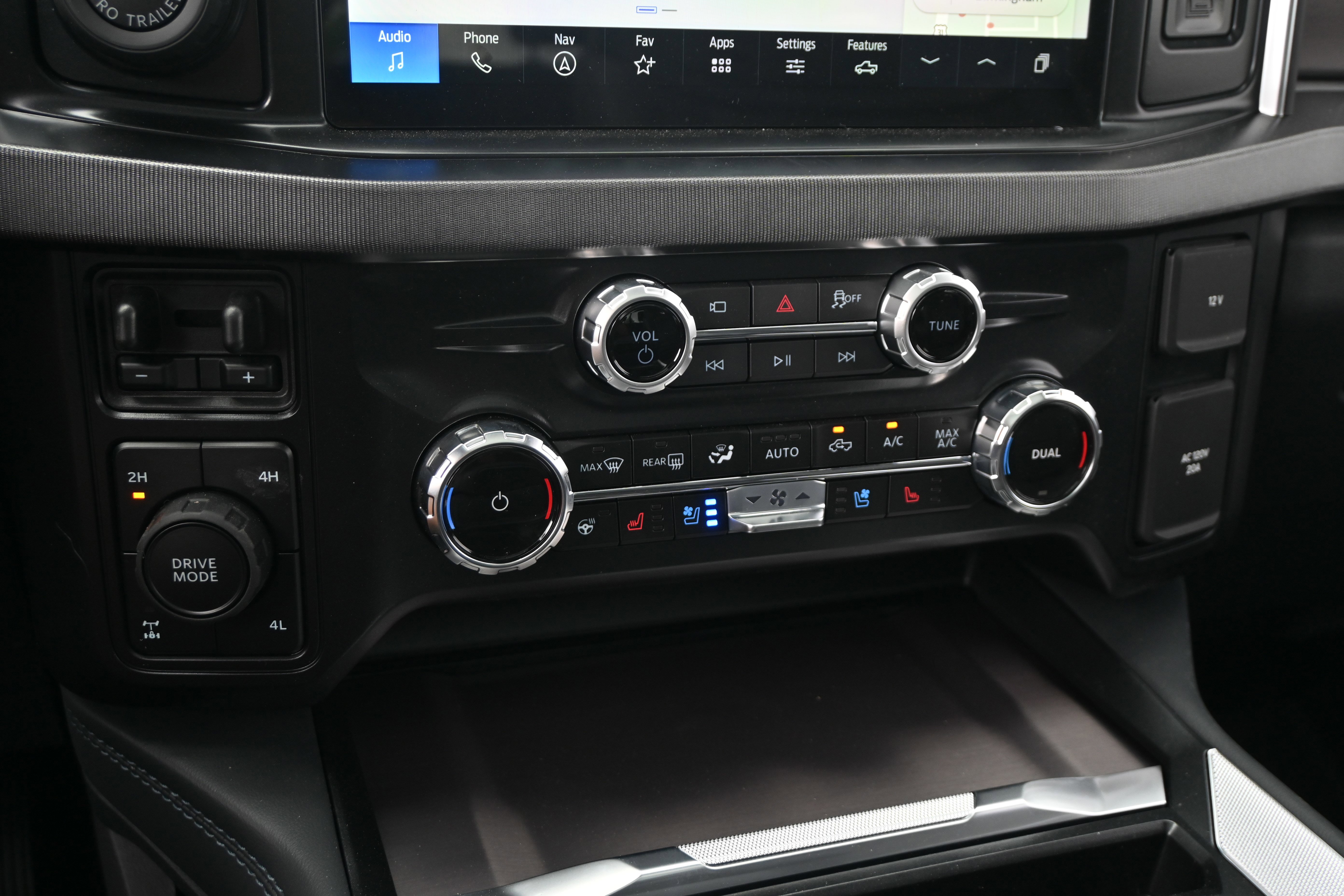 Used 2026 Ford F250 Platinum AWD/4WD image 28