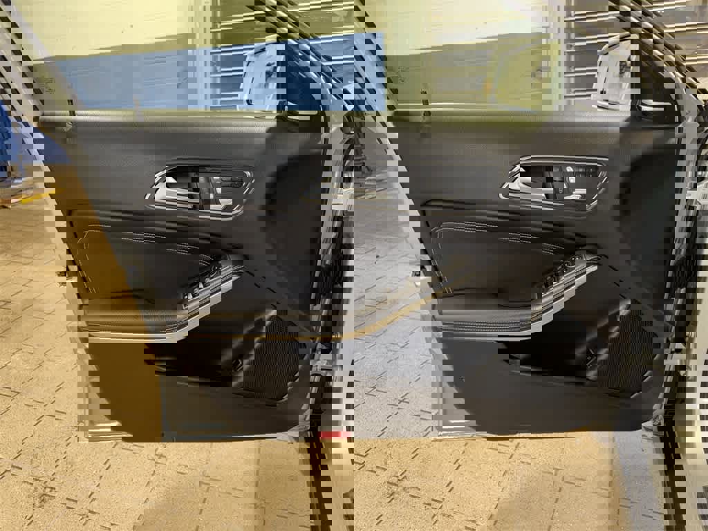 Used 2019 Mercedes-Benz GLA 250 4MATIC image 29