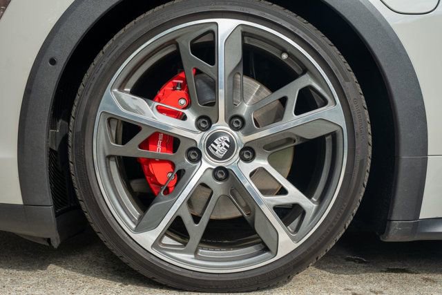 Used 2024 Porsche Taycan 4S w/ Premium Package AWD/4WD image 60