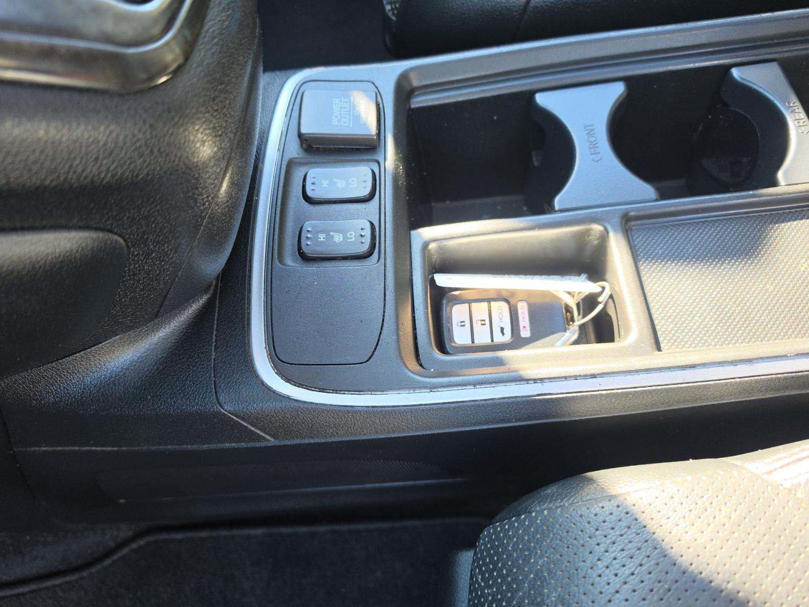 Used 2015 Honda CR-V Touring image 8