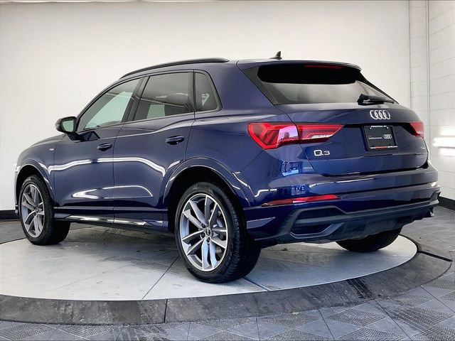 Certified 2025 Audi Q3 2.0T Premium w/ Convenience Package image 12