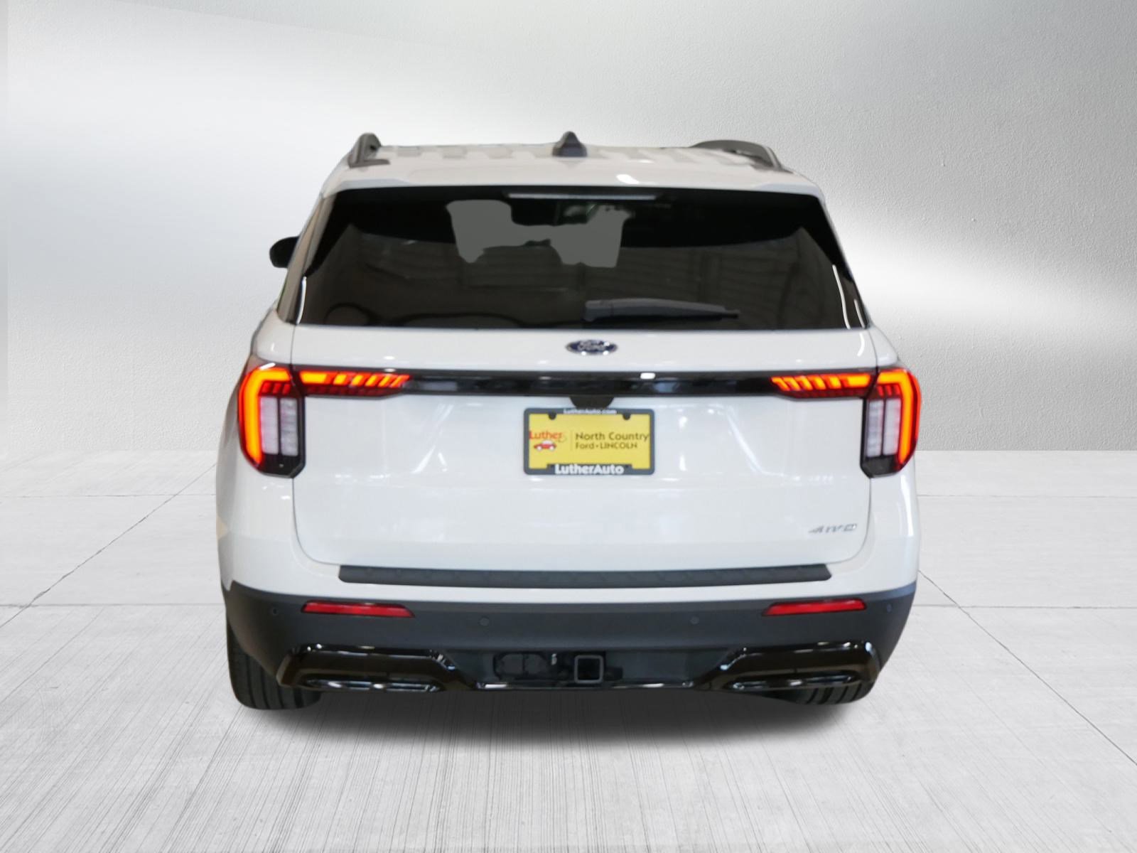 Used 2026 Ford Explorer ST-Line w/ ST-Line Street Pack image 6
