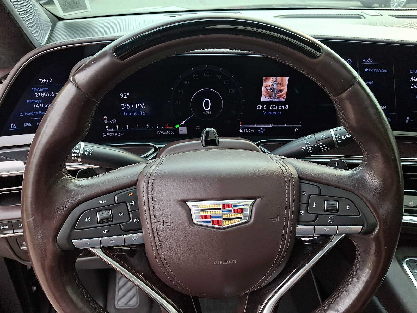 Used 2023 Cadillac Escalade Sport Platinum w/ LPO, ONYX Package AWD/4WD image 21