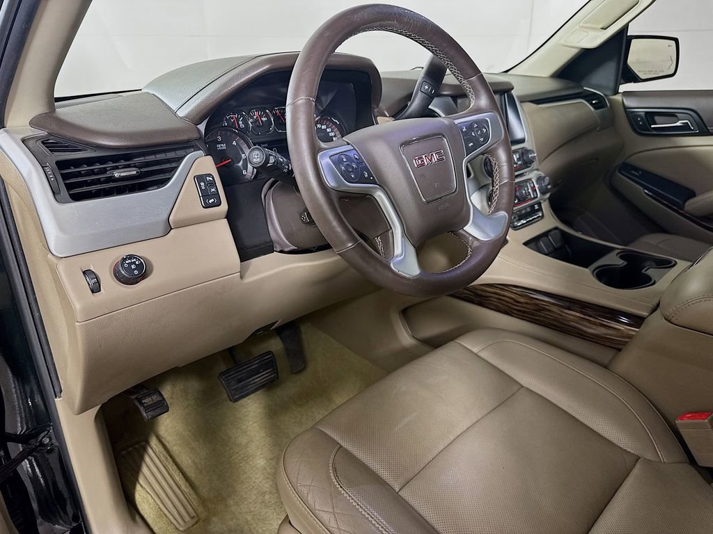 Used 2016 GMC Yukon SLT w/ Premium Edition image 10
