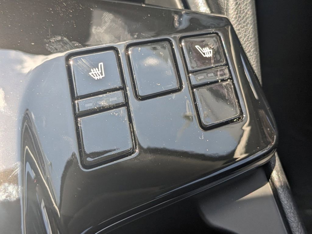 Used 2024 Kia Sportage EX image 21