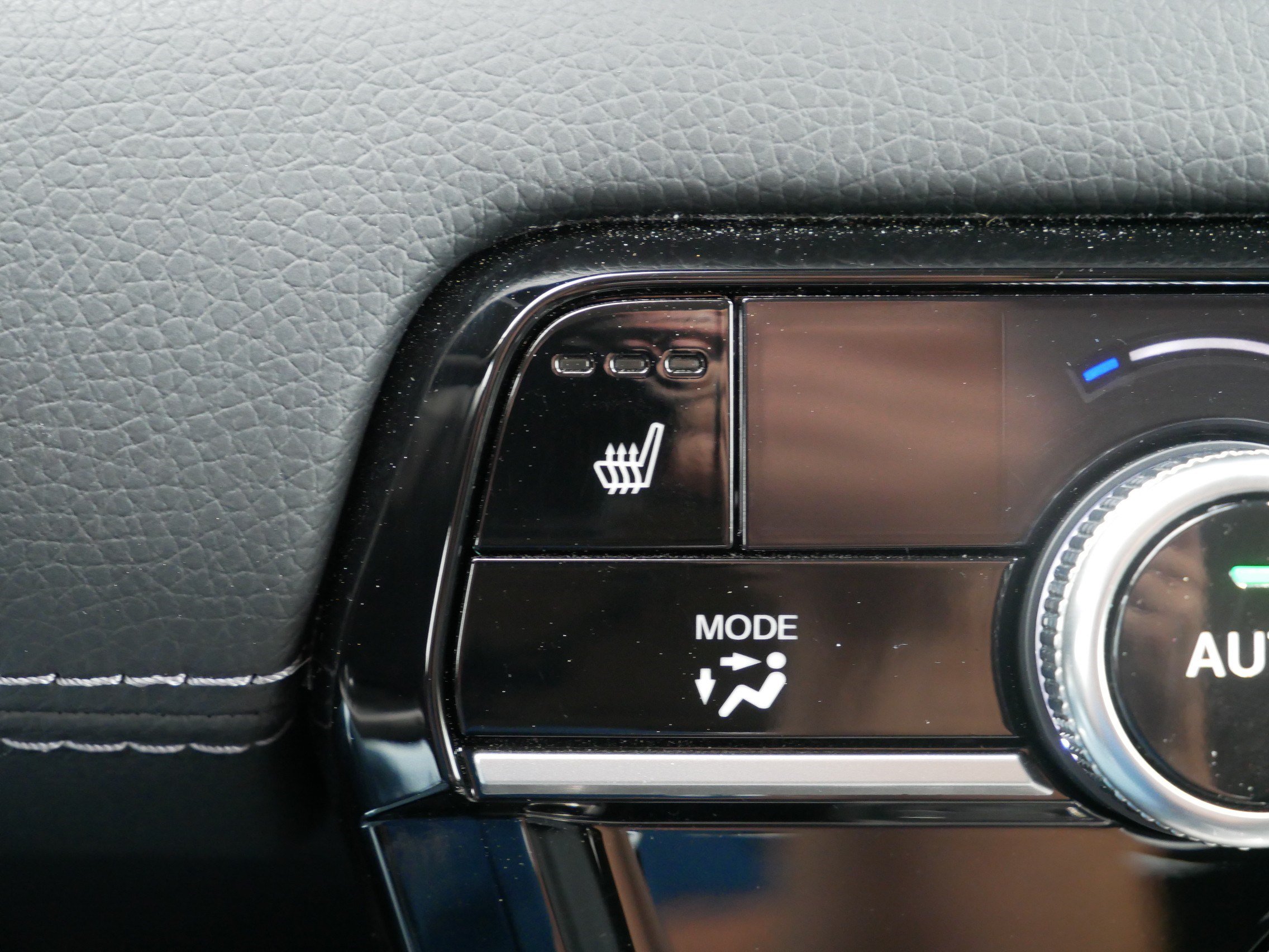 Certified 2023 Honda Pilot Touring image 28
