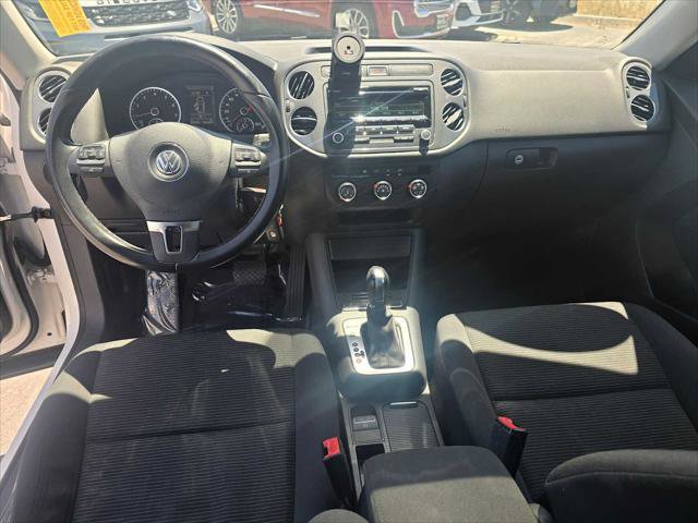 Used 2013 Volkswagen Tiguan S AWD/4WD image 21