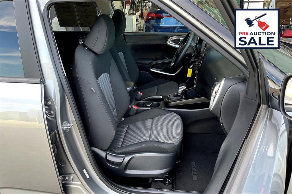 Certified 2023 Kia Soul LX w/ Option Group 015 image 7