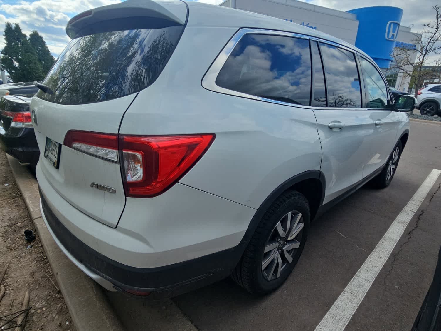 Used 2020 Honda Pilot EX-L image 3