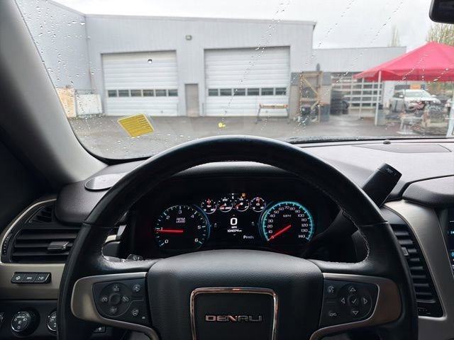 Used 2019 GMC Yukon Denali w/ Denali Ultimate Package AWD/4WD image 15