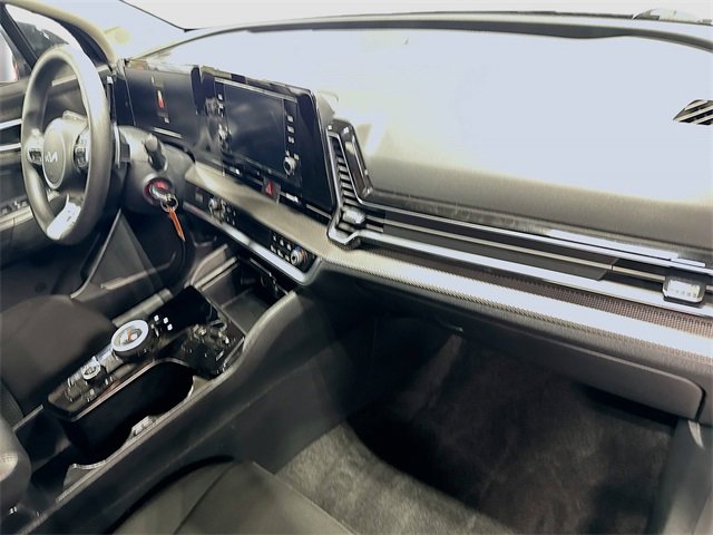 Used 2023 Kia Sportage LX image 31