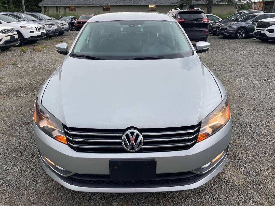 Used 2015 Volkswagen Passat 1.8T Limited Edition FWD image 2