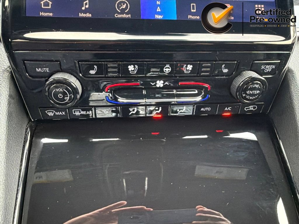 Certified 2022 Jeep Grand Cherokee Trailhawk w/ Advanced Protech Group II AWD/4WD image 87
