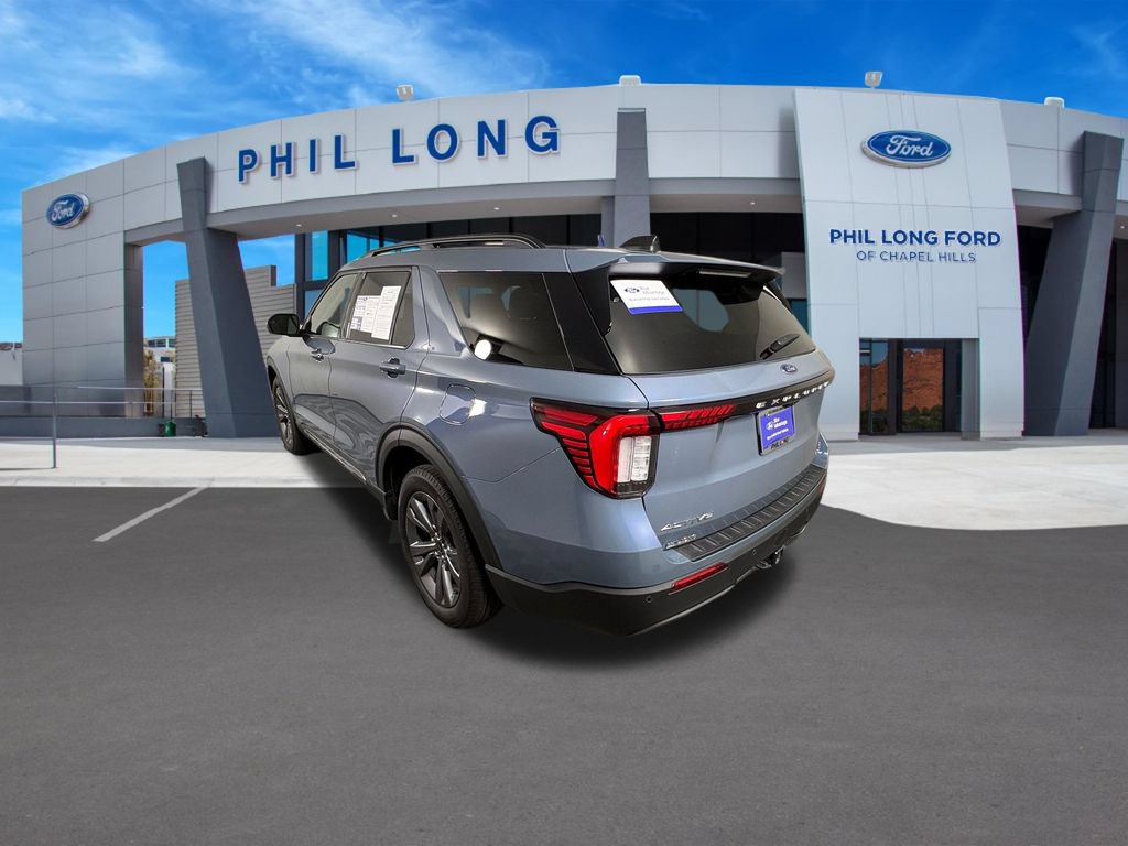 Certified 2025 Ford Explorer Active w/ Active Comfort Package AWD/4WD image 3