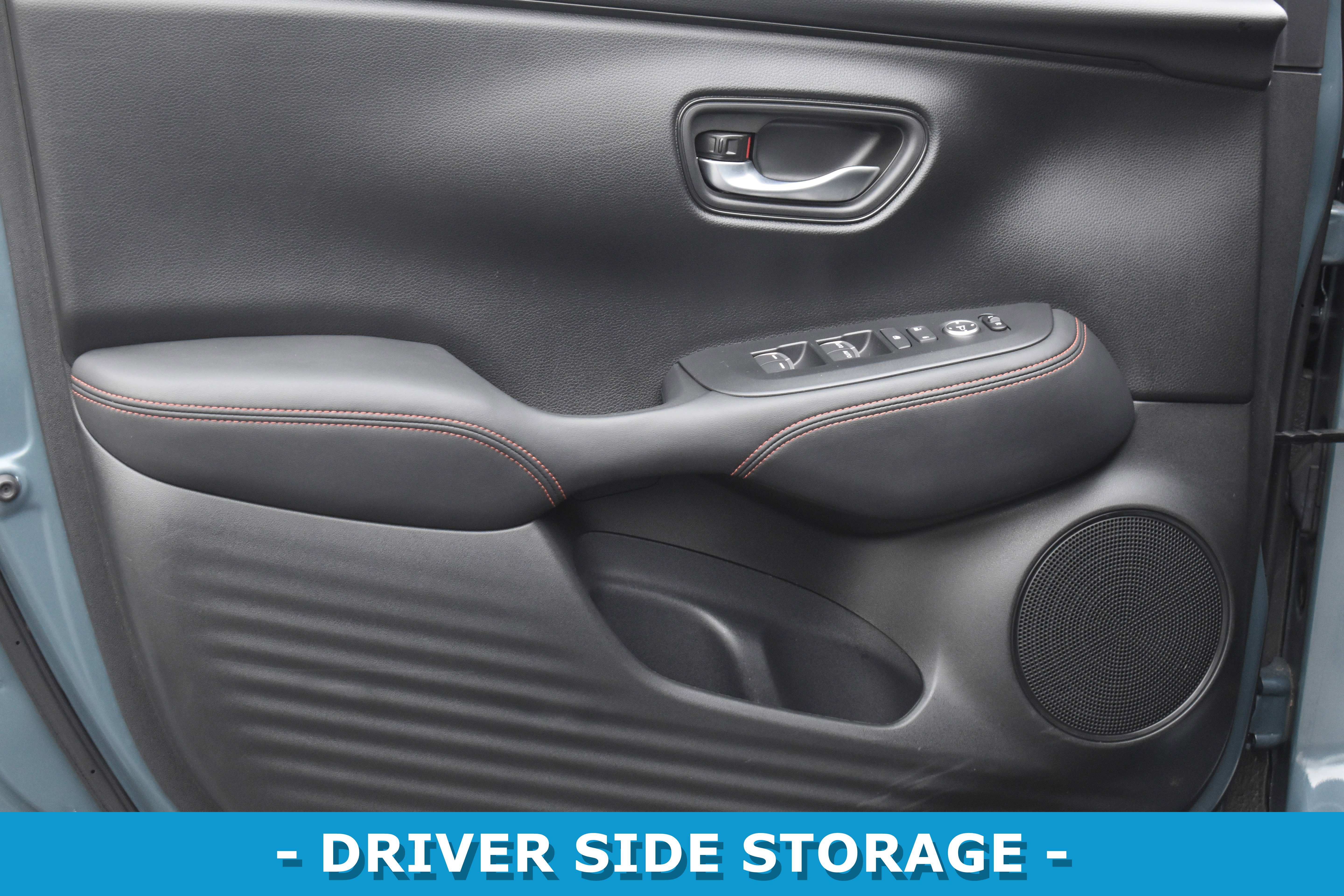 Used 2025 Honda HR-V Sport image 5