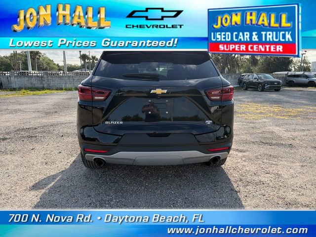 Used 2024 Chevrolet Blazer LT w/ Convenience Package FWD image 10