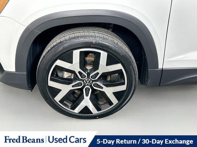 Used 2023 Volkswagen Taos SEL AWD/4WD image 34