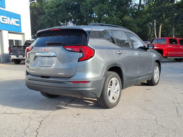 Used 2020 GMC Terrain SLE w/ Driver Convenience Package AWD/4WD image 4