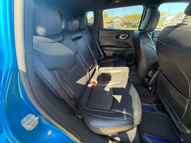 Used 2024 Jeep Compass Latitude w/ Altitude Special Edition image 12