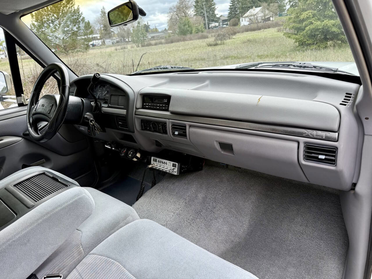 Used 1995 Ford F250 XLT image 46