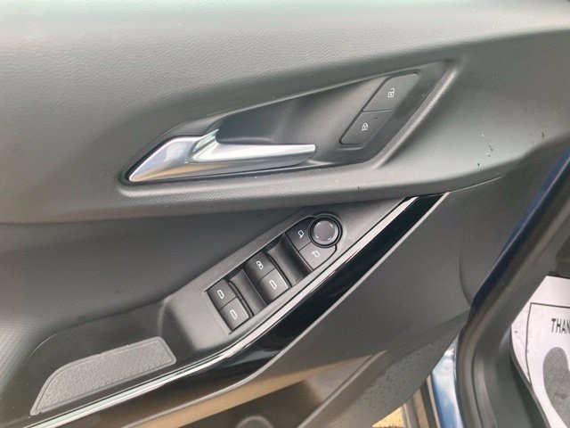 Used 2025 Chevrolet Equinox LT AWD/4WD image 11