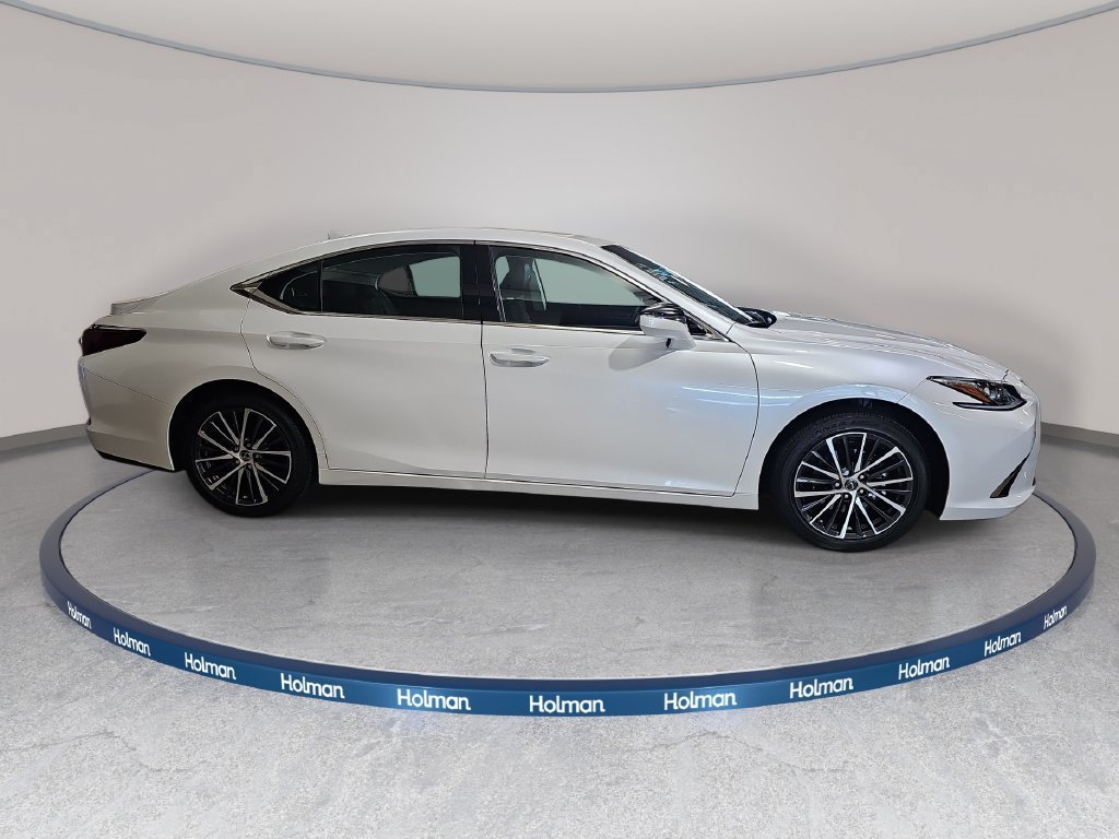 Certified 2025 Lexus ES 350 w/ Premium Package FWD image 4