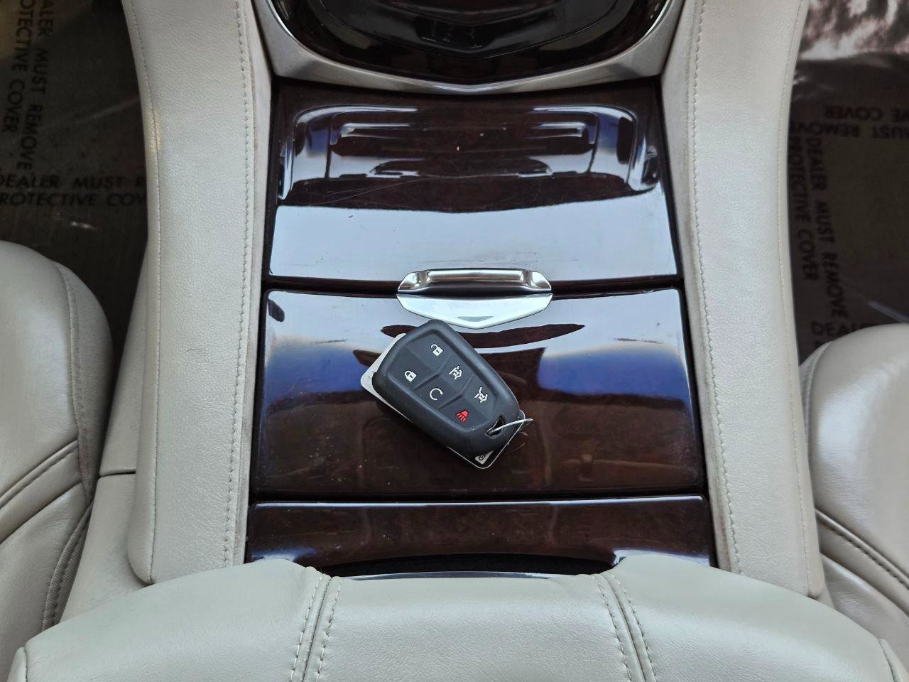Used 2015 Cadillac Escalade Luxury RWD image 23