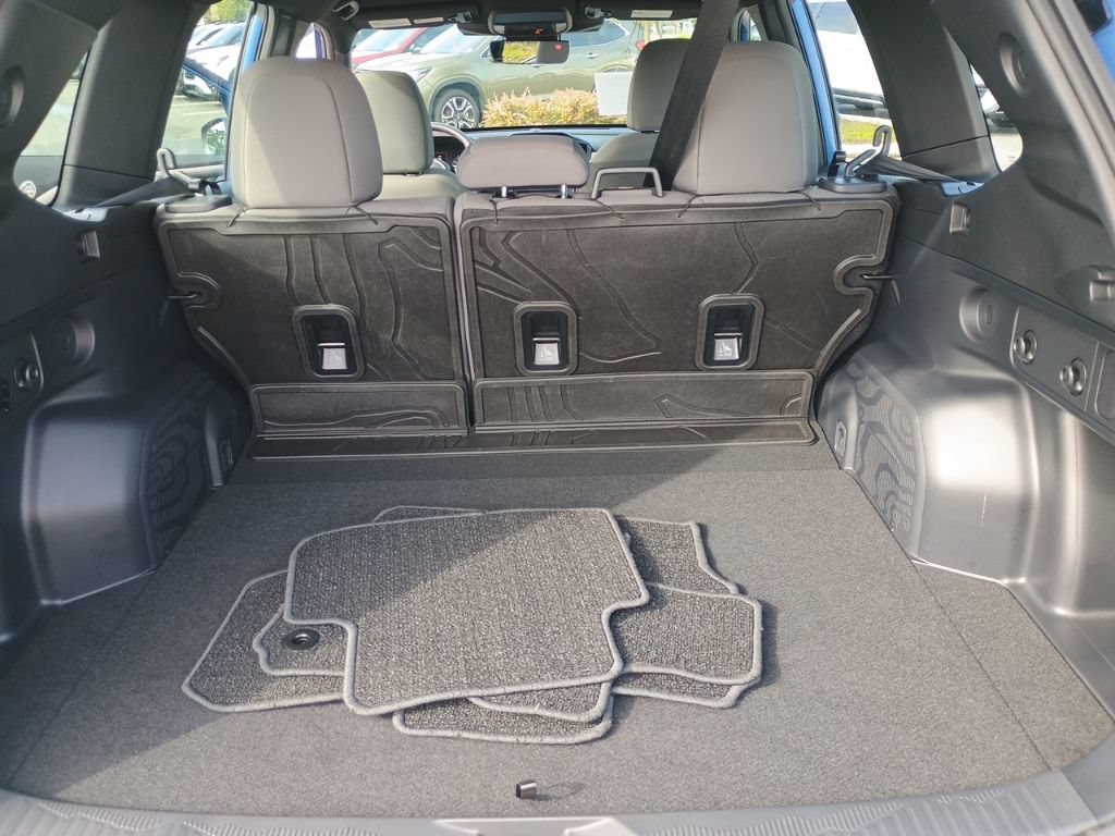 Certified 2026 Subaru Forester AWD/4WD image 17