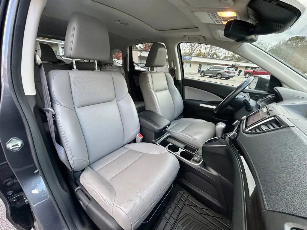 Used 2016 Honda CR-V Touring image 16