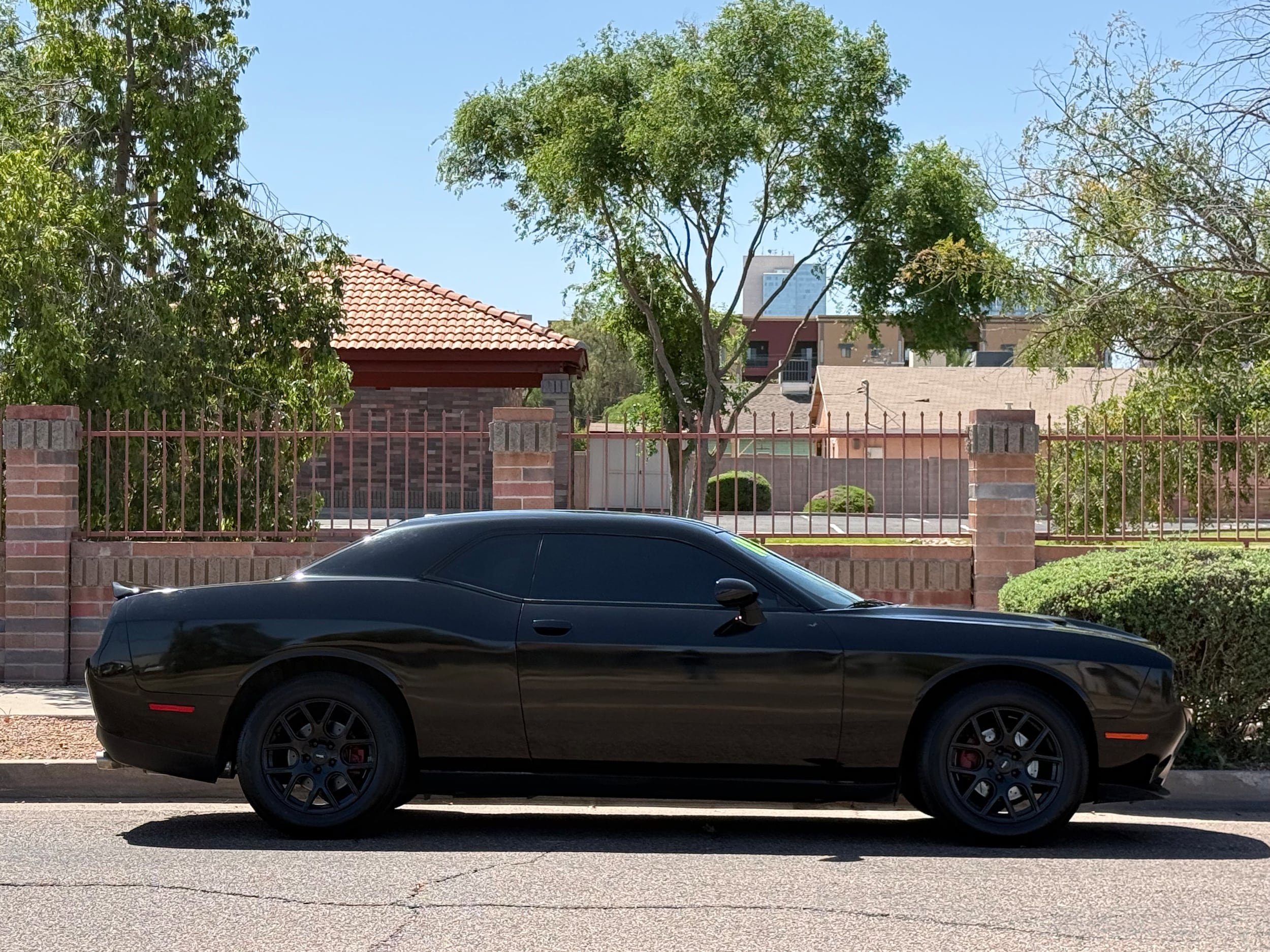 Used 2018 Dodge Challenger SXT RWD image 9