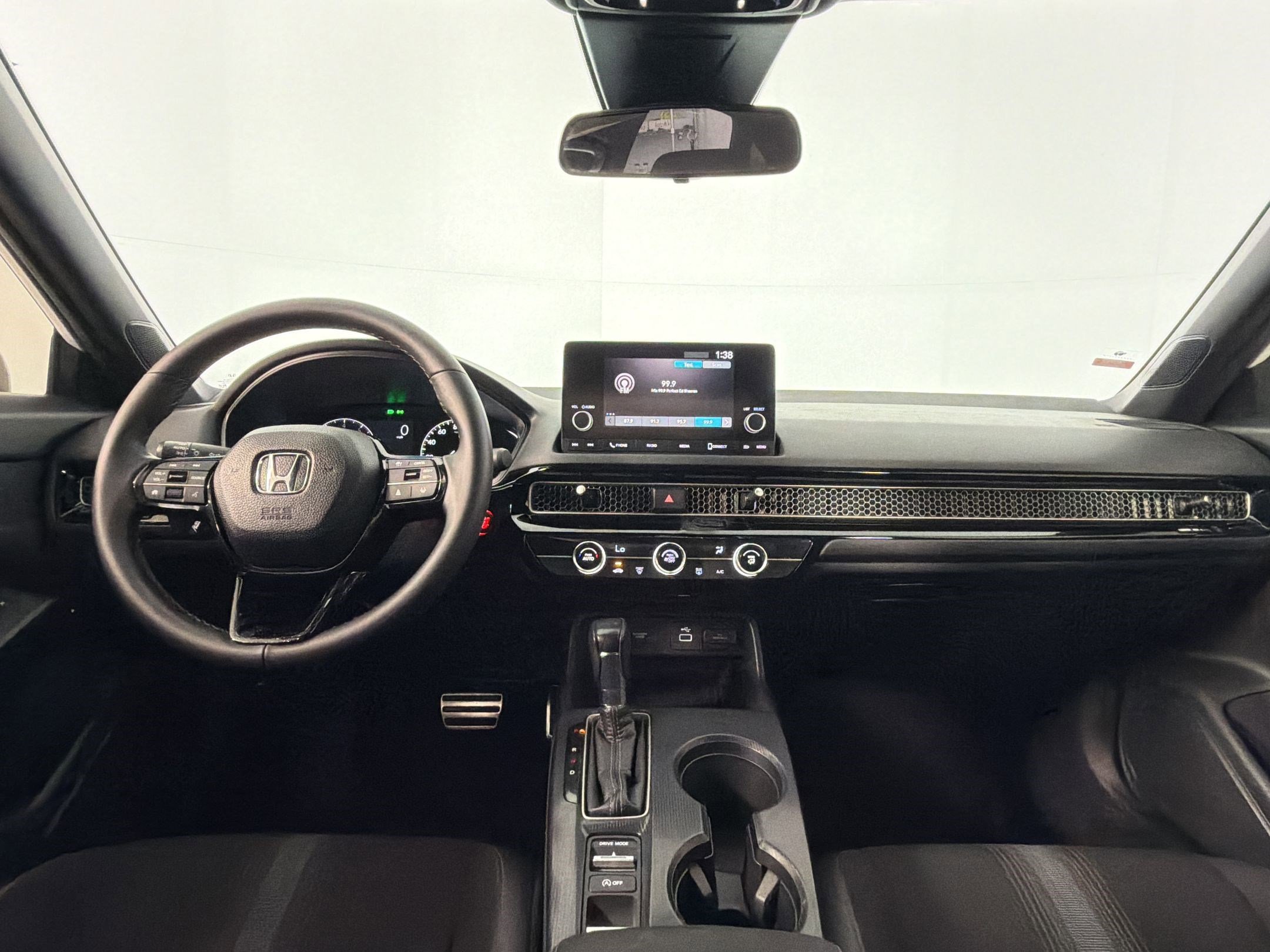 Used 2023 Honda Civic Sport image 12