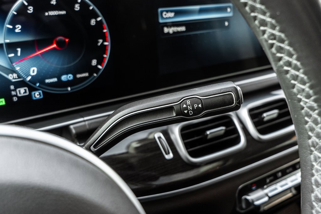 Used 2020 Mercedes-Benz GLS 450 4MATIC image 32