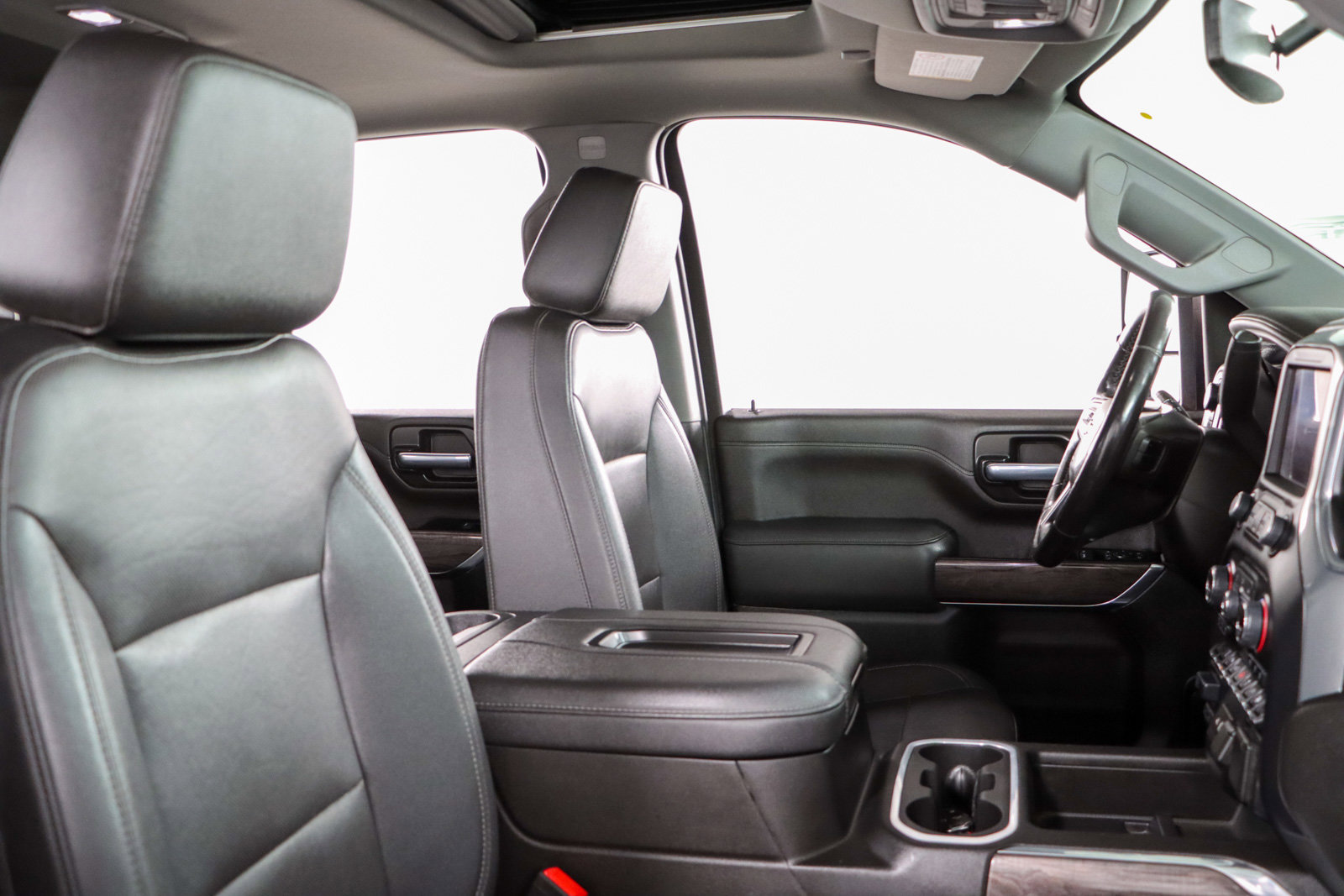 Used 2022 Chevrolet Silverado 2500 LTZ w/ LTZ Plus Package image 29