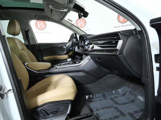 Used 2025 Audi Q7 3.0T Premium Plus image 11