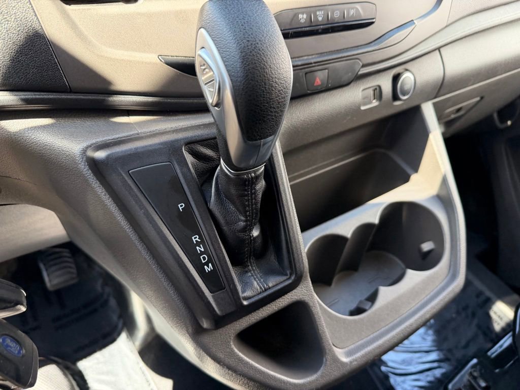 Used 2022 Ford Transit 350 XLT image 28