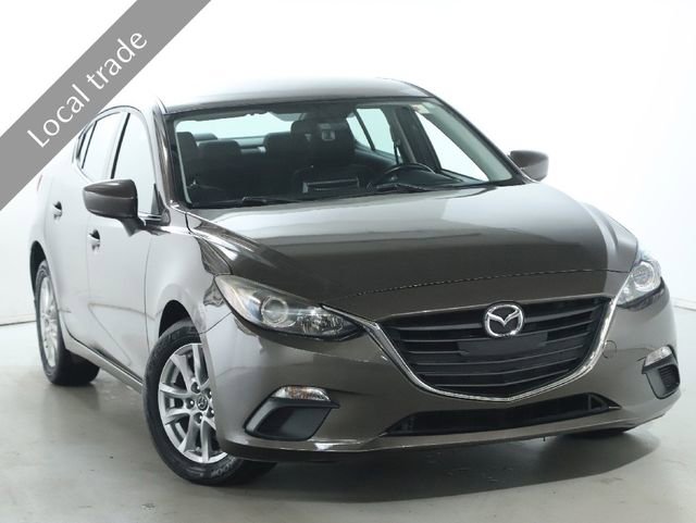 Used 2014 MAZDA MAZDA3 i Touring image 2
