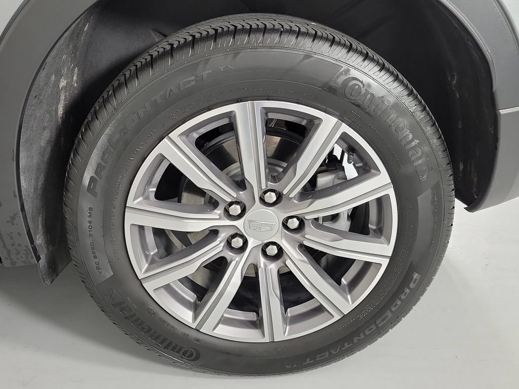 Used 2023 Cadillac XT4 Sport AWD/4WD image 11