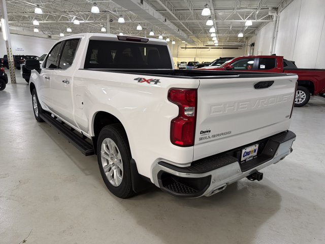 Used 2024 Chevrolet Silverado 1500 LTZ AWD/4WD image 6