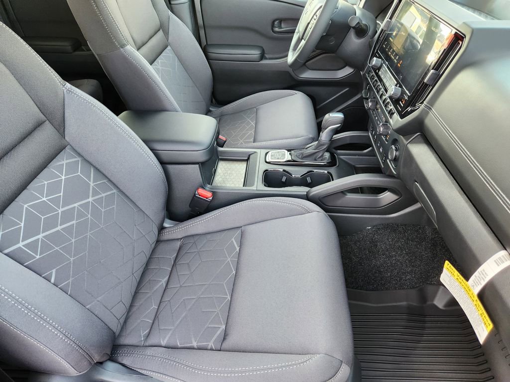New 2026 Nissan Frontier SV w/ All-Weather Content Package AWD/4WD image 10