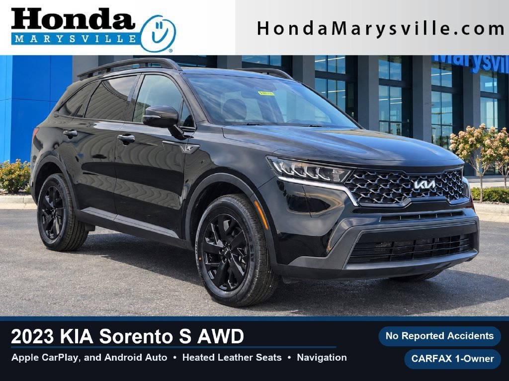 Used 2023 Kia Sorento S