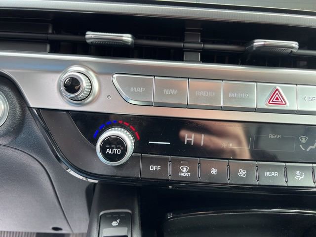 Certified 2025 Kia Telluride S image 22