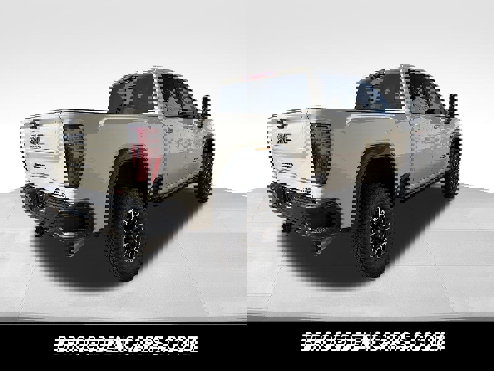 New 2026 GMC Sierra 2500 AT4X w/ LPO, Black Badging Package image 3