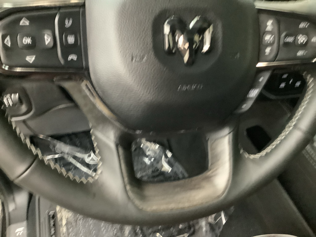 New 2026 RAM 3500 Limited AWD/4WD image 14