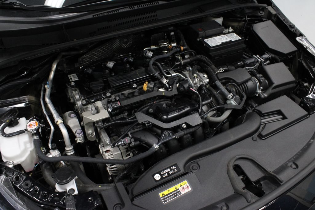 Used 2024 Toyota Corolla LE FWD image 12