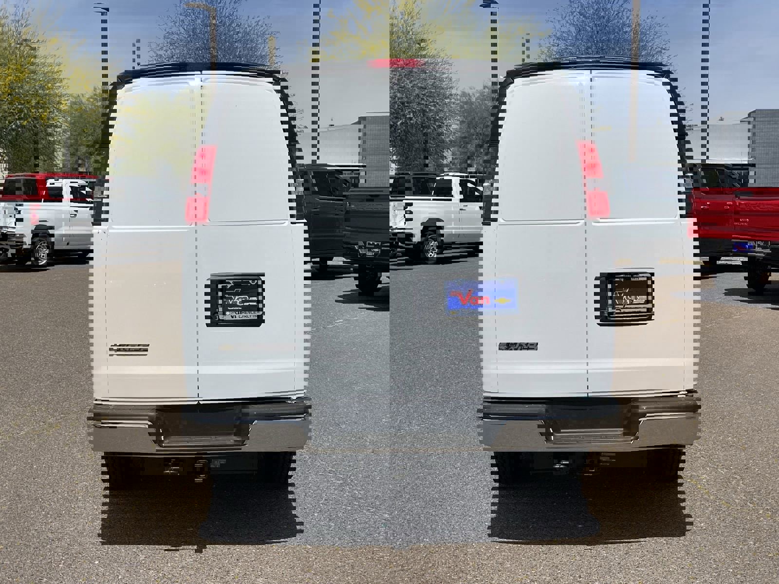 New 2026 Chevrolet Express 2500 w/ Driver Convenience Package image 5